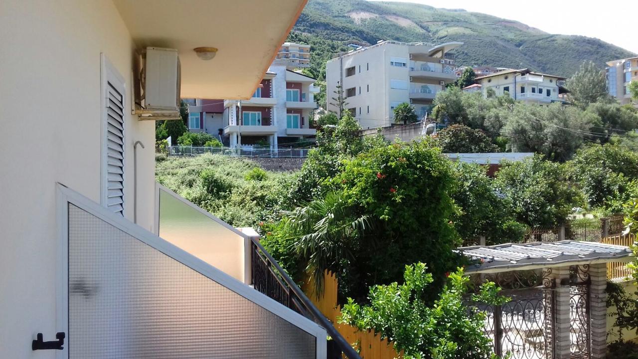 Vila Kristal Vlora Buitenkant foto