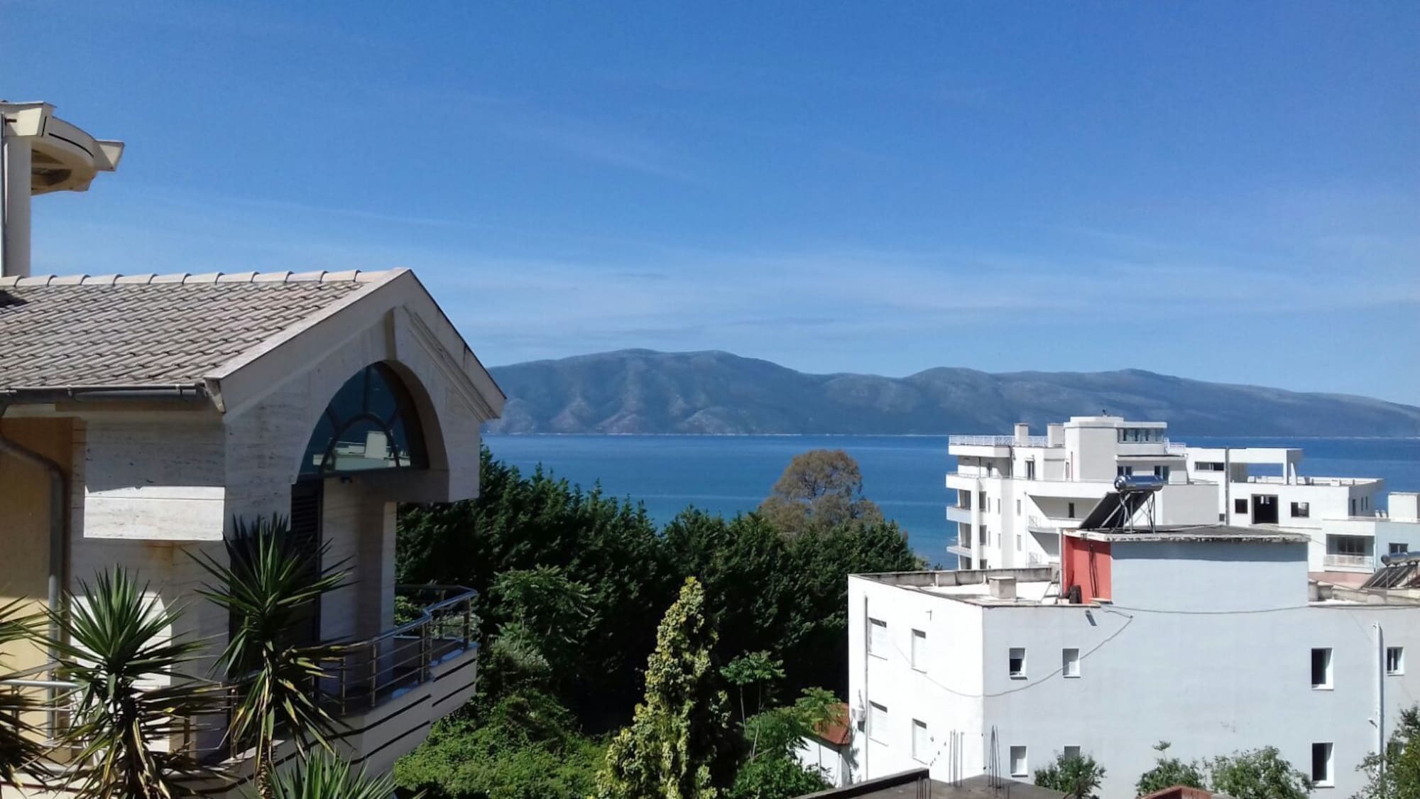 Vila Kristal Vlora Buitenkant foto